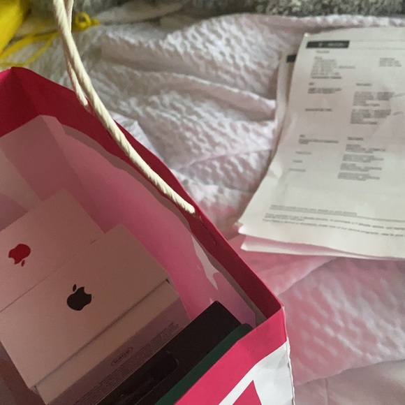 iPhone 11 t mobile 64gb - Picture 3 of 4